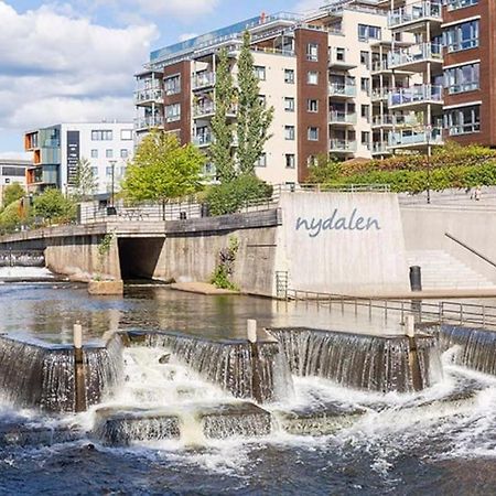 Nydalen/Storo- Ved T-Banestasjon Apartment Oslo Bagian luar foto