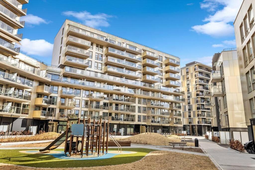 Nydalen/Storo- Ved T-Banestasjon Apartment Oslo Bagian luar foto